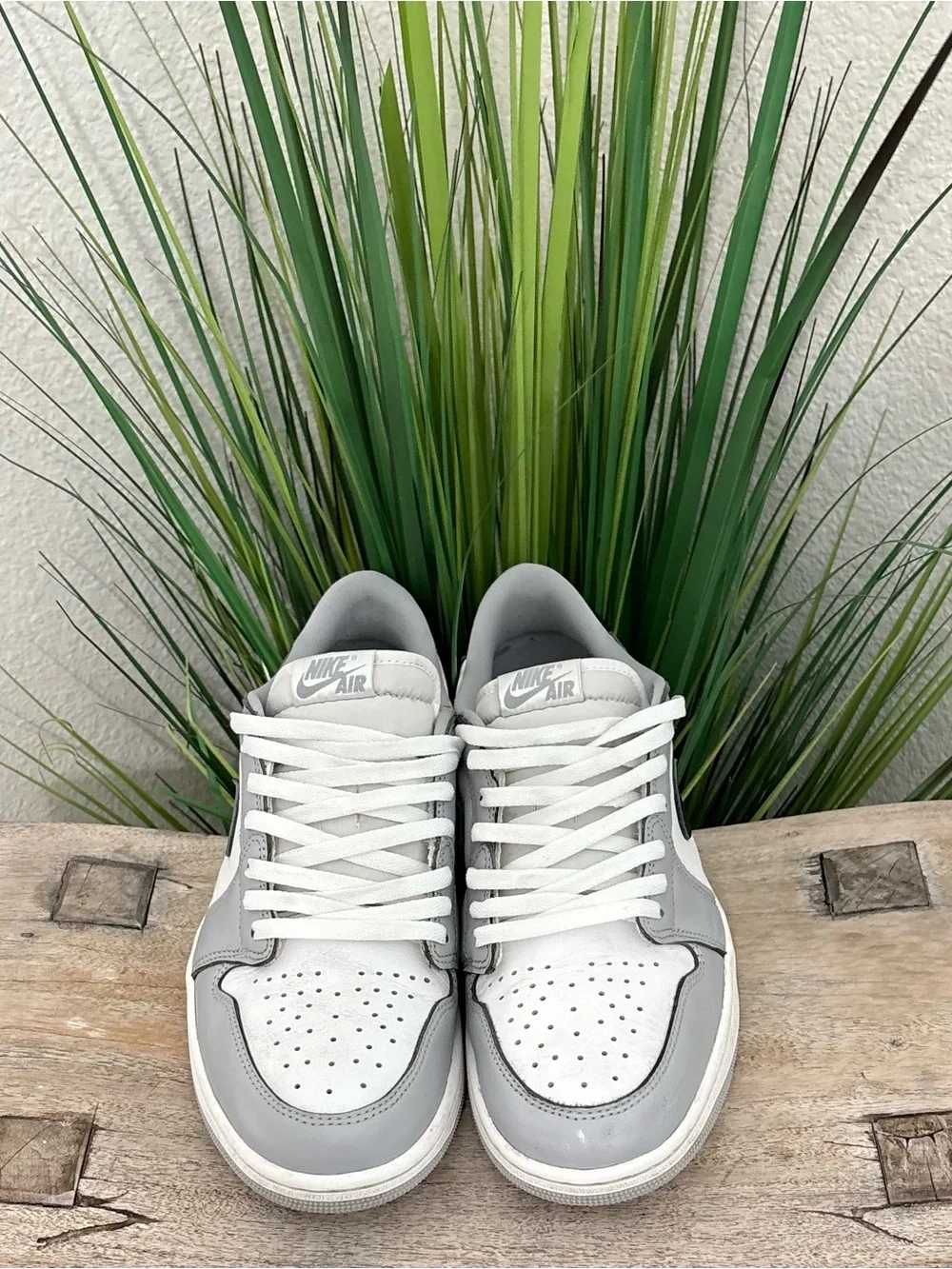 Air Jordan 1 Low Barons Retro OG Sneakers